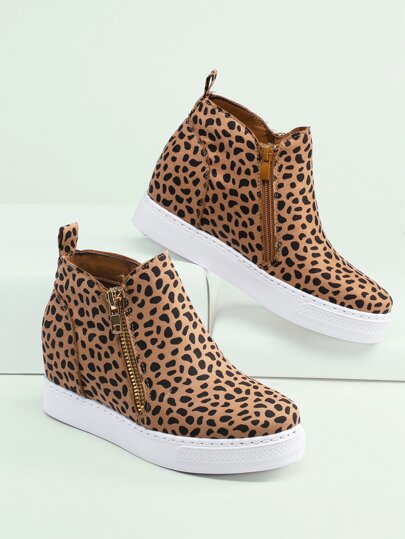 womens vans wide width