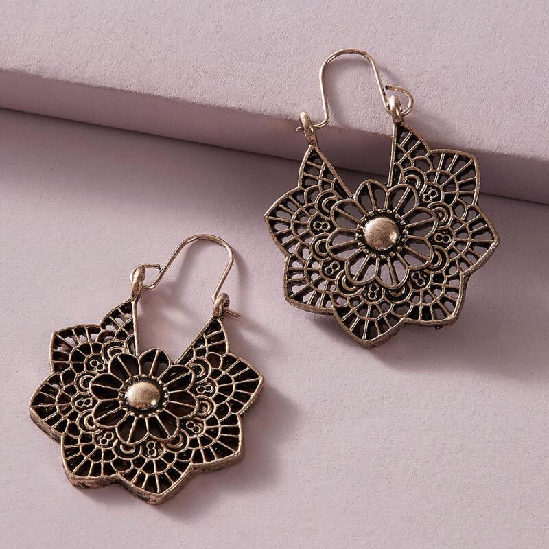 

1pair Hollow Out Floral Pattern Drop Earrings, Bronze