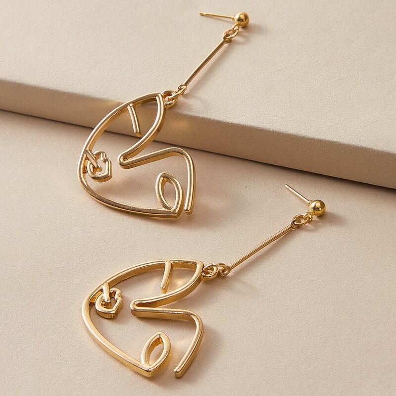 

1pair Hollow Our Face Decor Drop Earrings, Gold