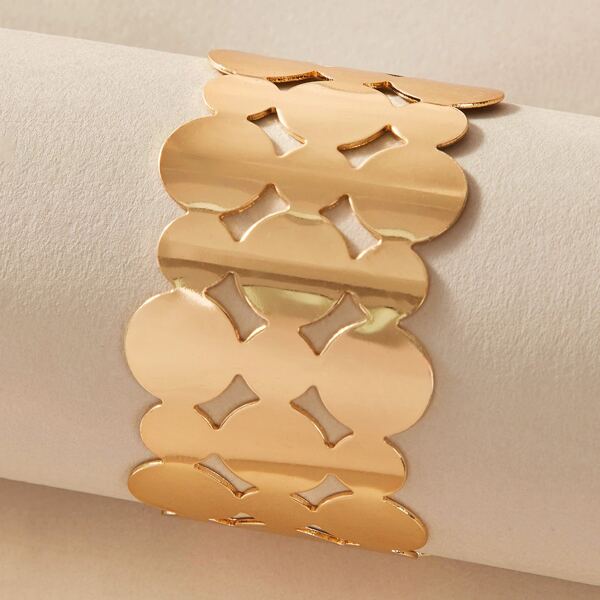 

1pc Hollow Out Wide Cuff Bracelet, Gold