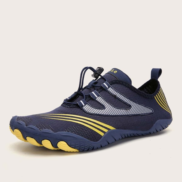 

Men Striped Lace-up Front Wide Fit Sneakers, Navy