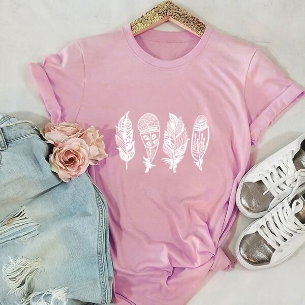 

Plus Feather Print Short Sleeve Tee, Pink