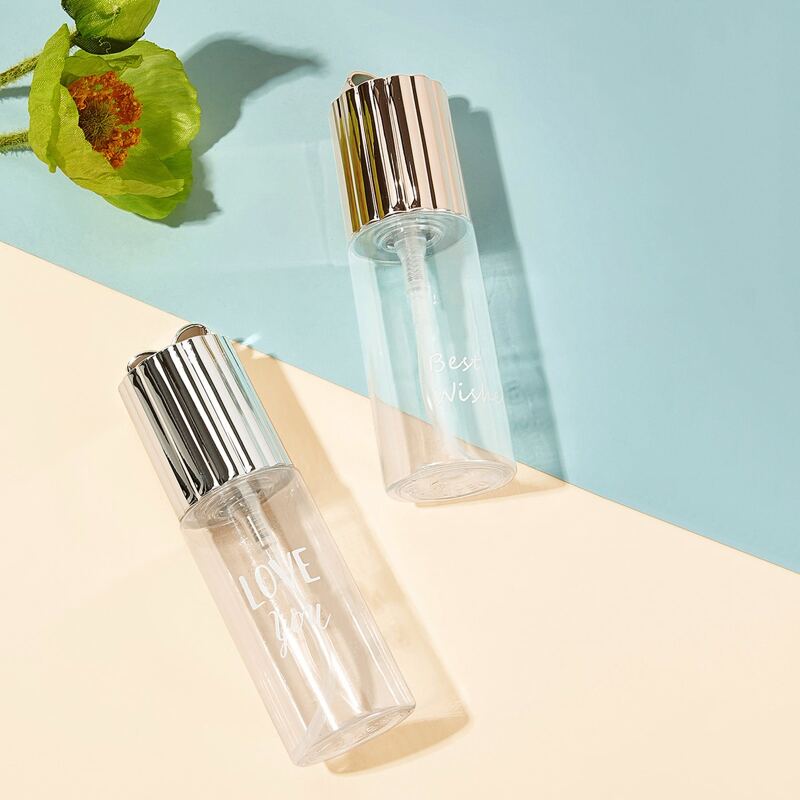 

2pcs Letter Graphic Travel Spray Bottle, Multicolor