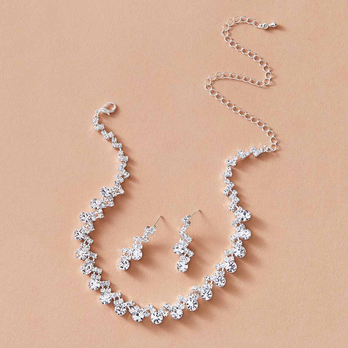 

3pcs Rhinestone Decor Necklace & Earrings