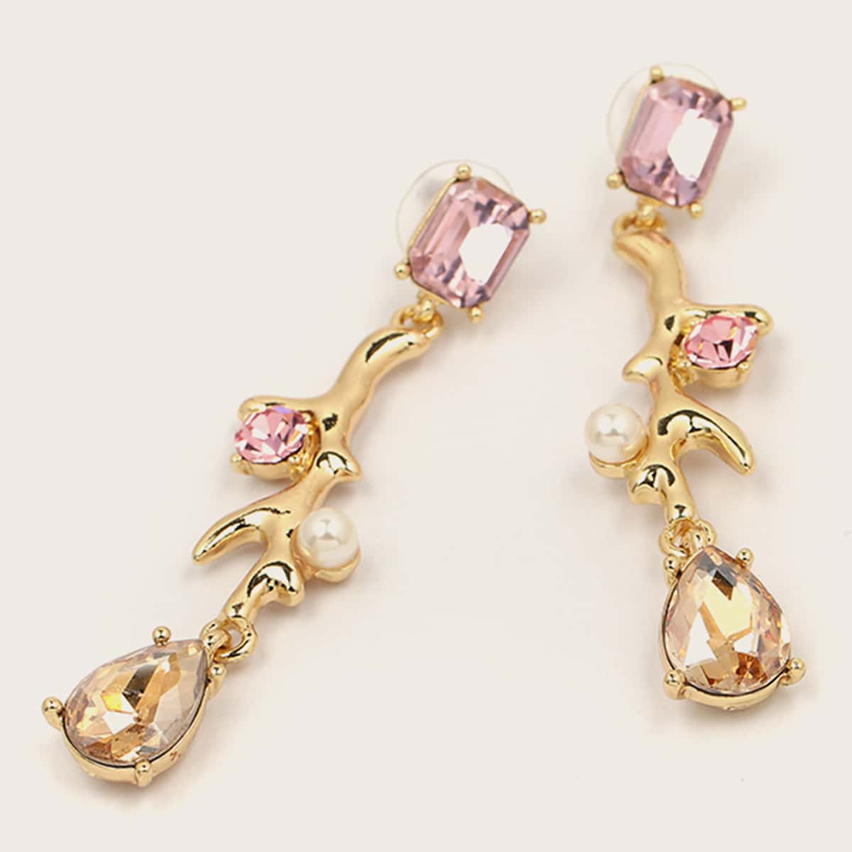 

1pair Rhinestone Engraved Branch Design Drop Earrings, Gold