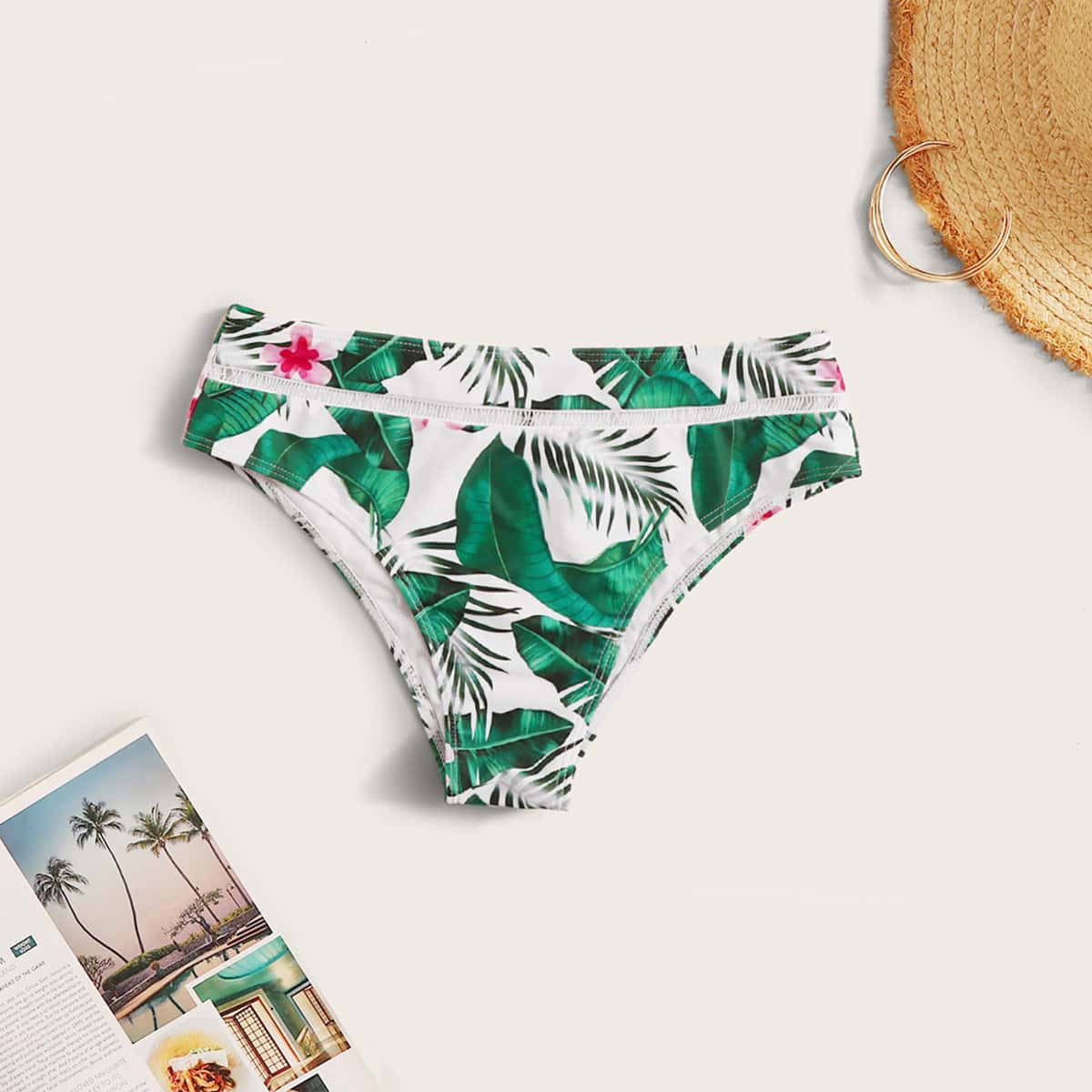 

Tropical Print Bikini Panty, Multicolor