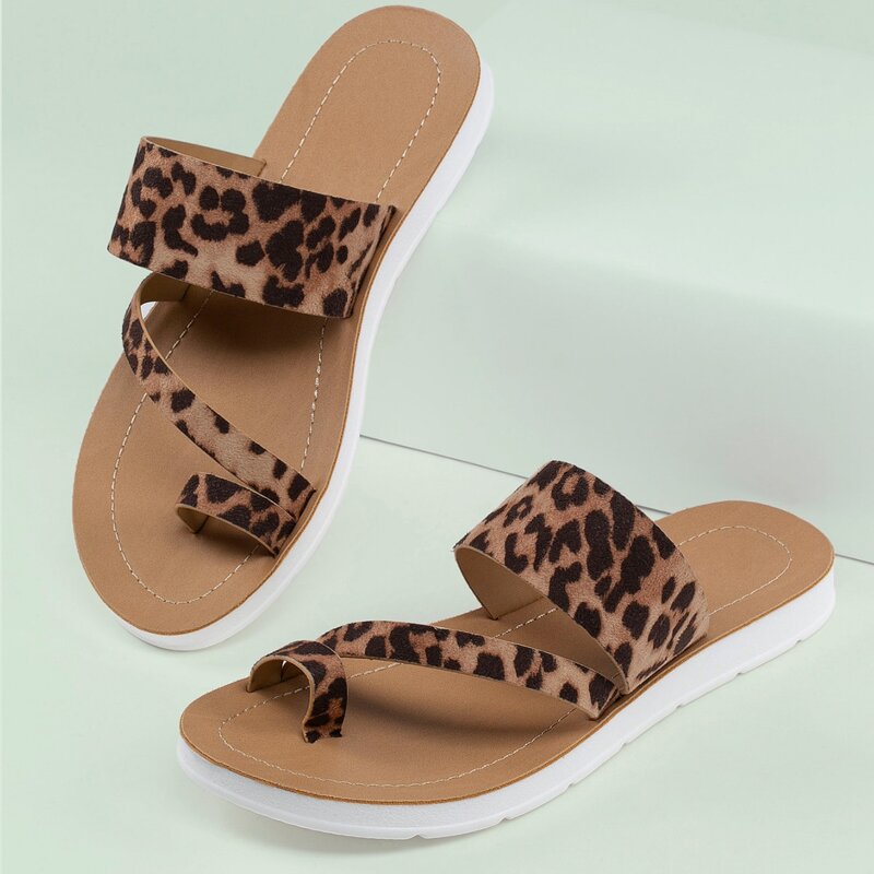 

Toe Loop Leopard Print Athletic Slide Sandals, Brown