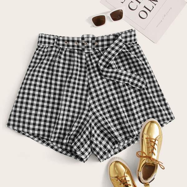 

Plus Buckle Belted Gingham Shorts, Black and white