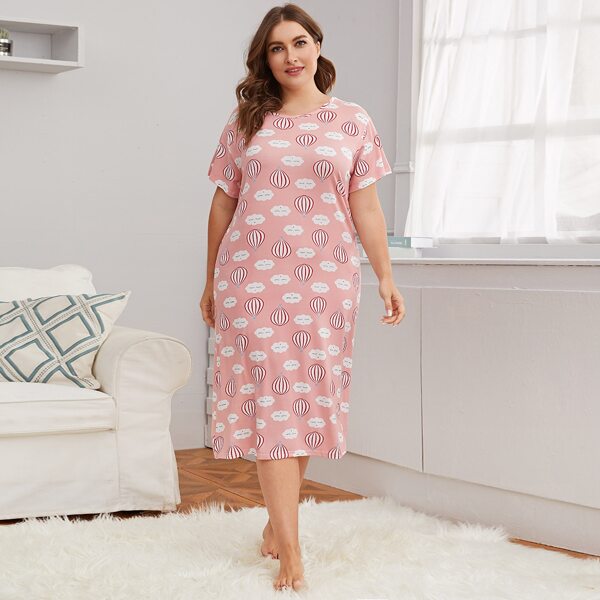 

Plus Cartoon Graphic Night Dress, Pink