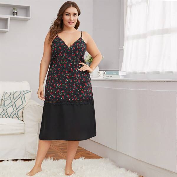 

Plus Ditsy Floral Lace Trim Night Dress, Black