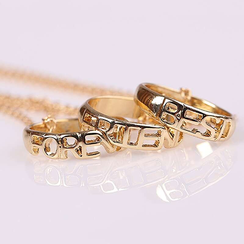 

3pcs Hollow Out Letter Round Pendant Necklace, Gold