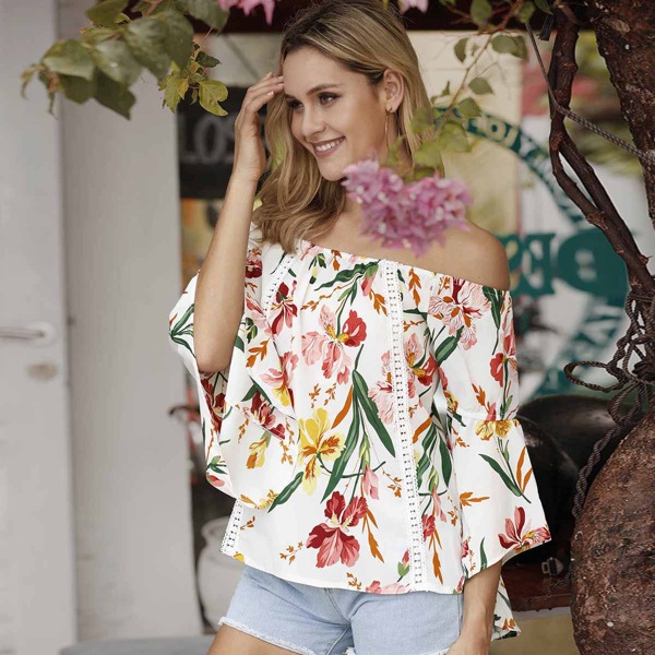 

Off Shoulder Floral Print Contrast Lace Trim Blouse, Multicolor