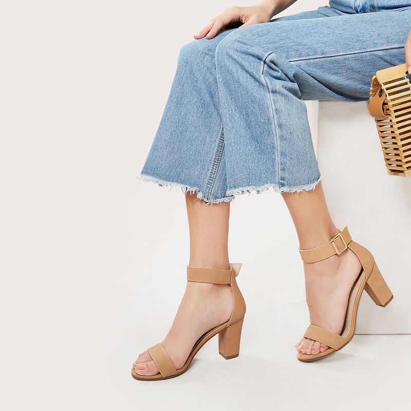 

Open Toe Buckled Ankle Block Heel Sandals, Khaki
