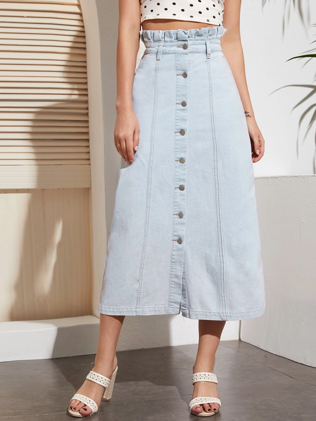 denim ruffle waist skirt