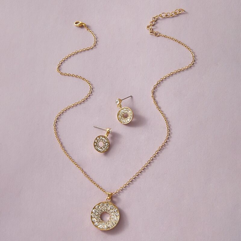 

3pcs Rhinestone Engraved Necklace & Earrings