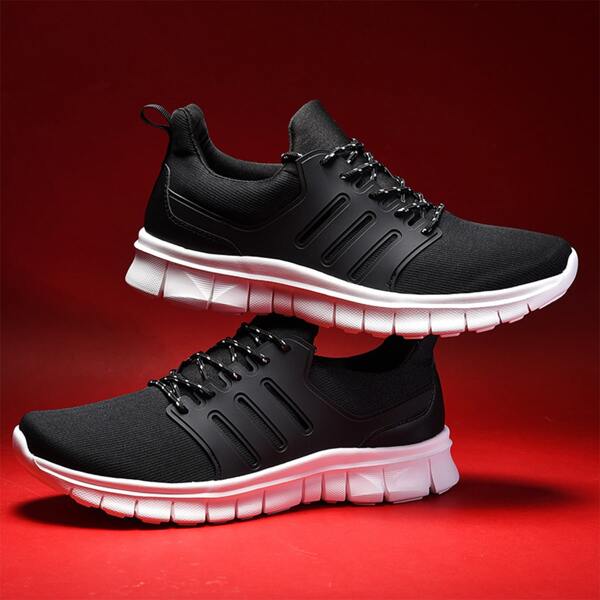 

Men Lace-up Front Low Top Sneakers, Black
