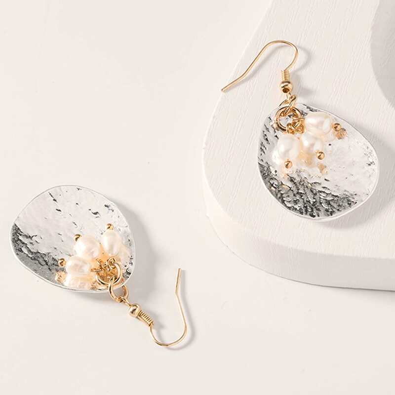 

1pair Pearl Decor Textured Drop Earrings, Silver