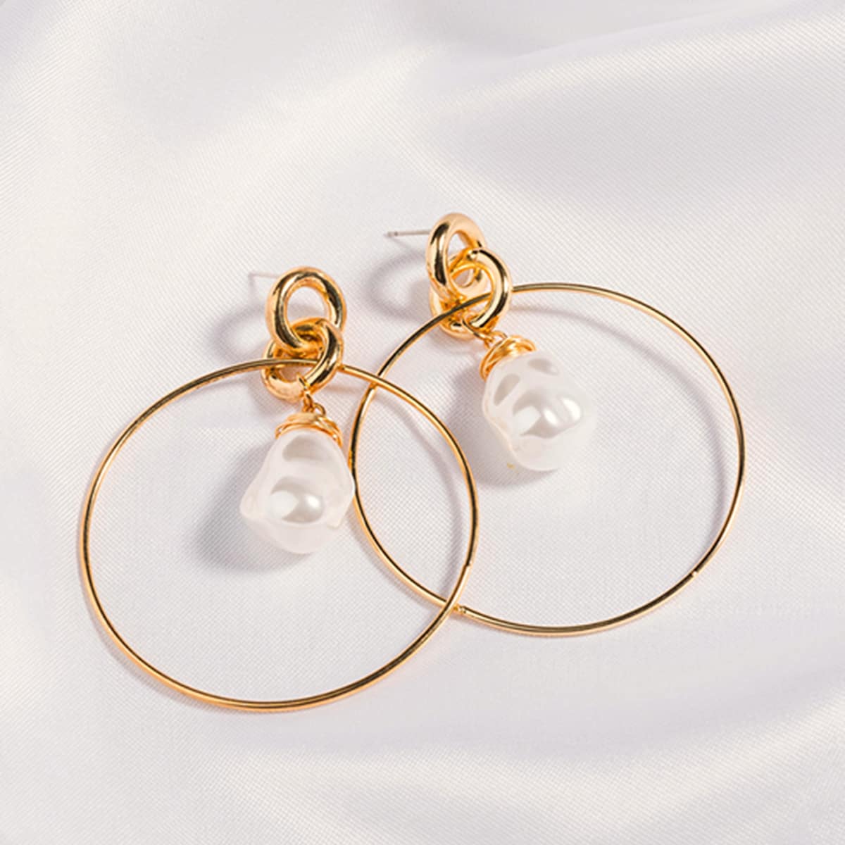 

1pair Faux Pearl Decor Hoop Drop Earrings, Gold
