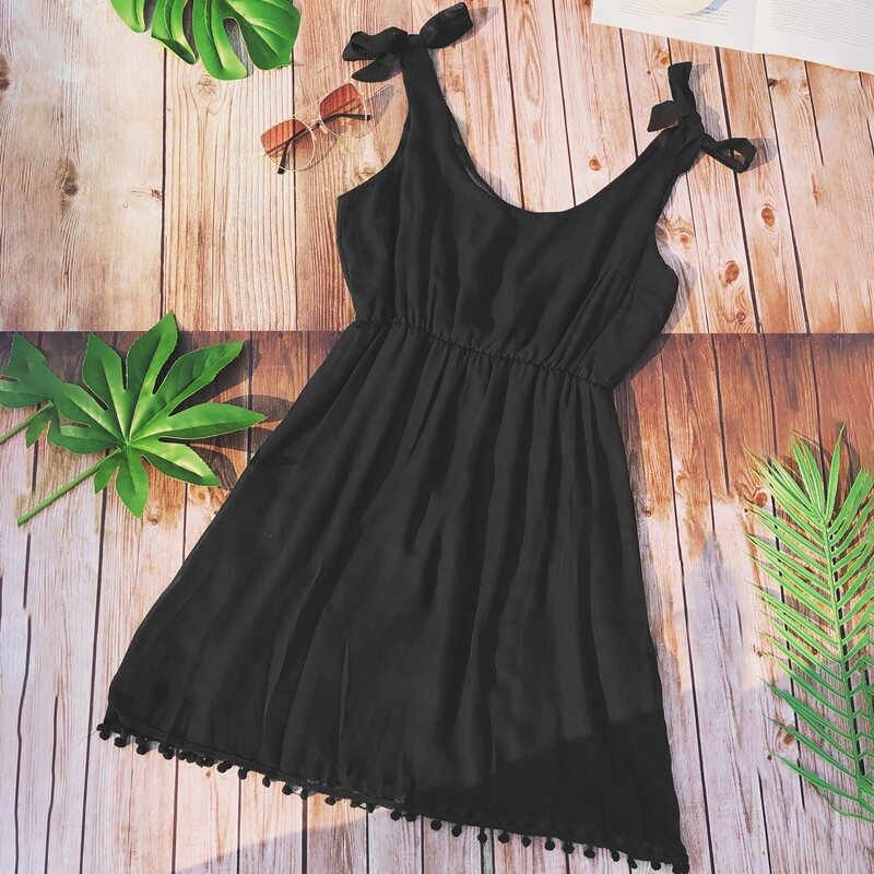 

Pompom Hem Bow Detail Cami Dress, Black