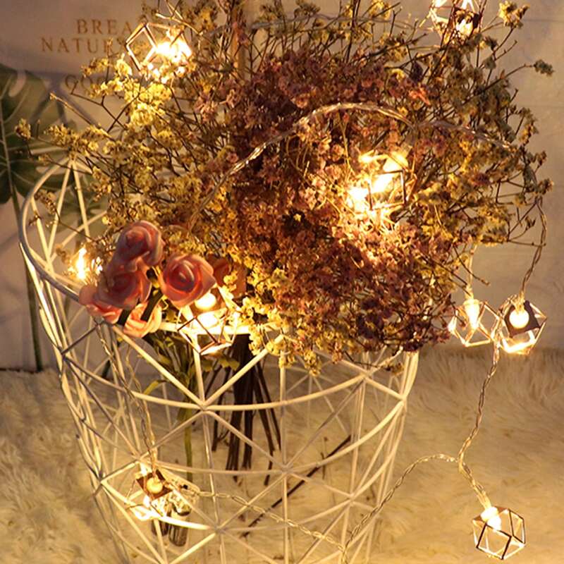 

20pcs Geometric Metal Bulb String Light, Yellow