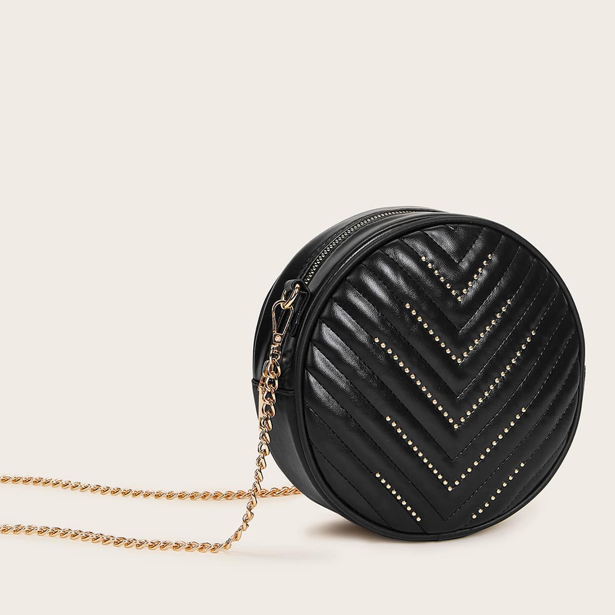 

Studded Decor Chevron Round Chain Bag, Black
