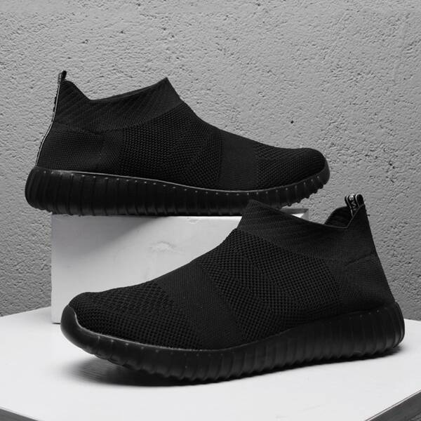 

Men Minimalist Slip On Sneakers, Black