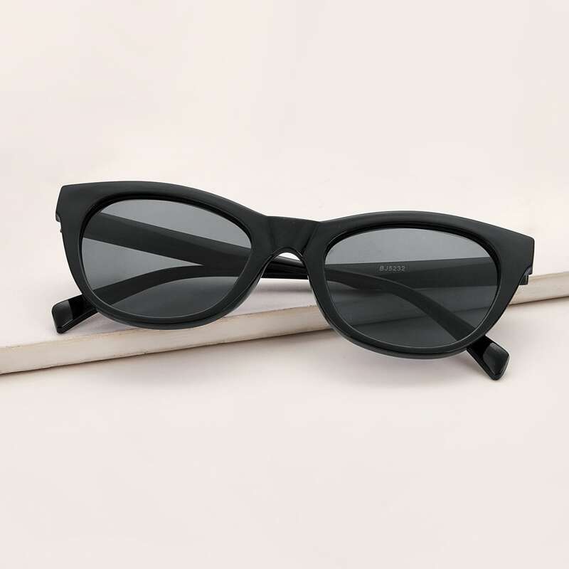 

Acrylic Sunglasses With Case, Black