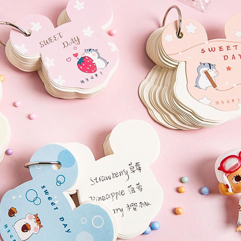

1pack Random Cartoon Graphic Ring Memo Card