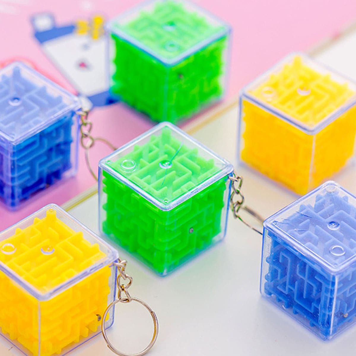 

1pc Random 3D Walking Bead Maze, Multicolor