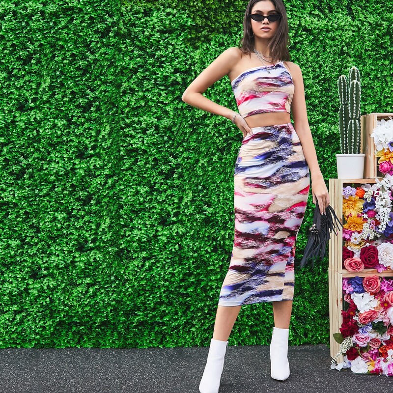 

Abstract Print One-Shoulder Top & Bodycon Midi Skirt Set, Multicolor