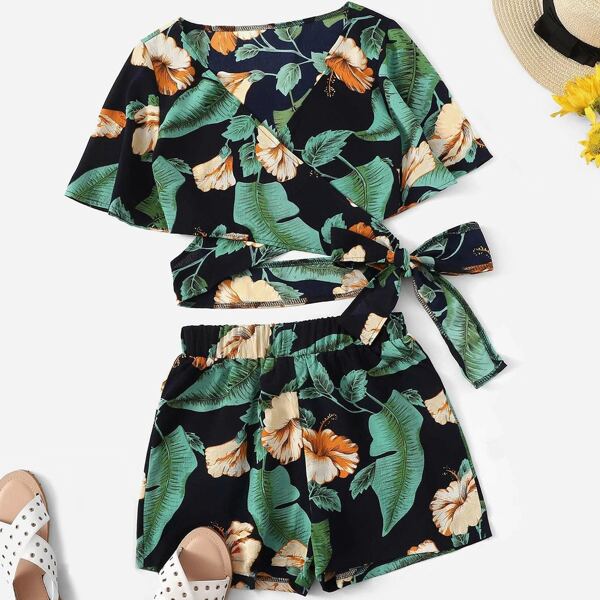

Plus Tropical Print Wrap Blouse & Shorts, Multicolor