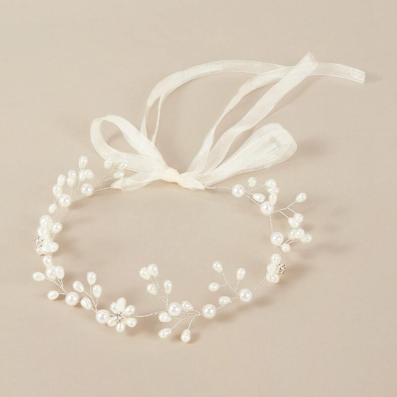 

Pearl Decor Rhinestone Engraved Headband, White
