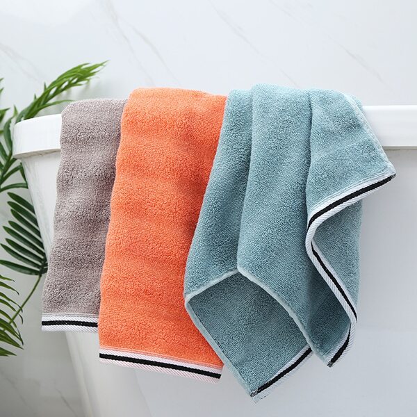

1pc Plain Absorbent Towel, Multicolor