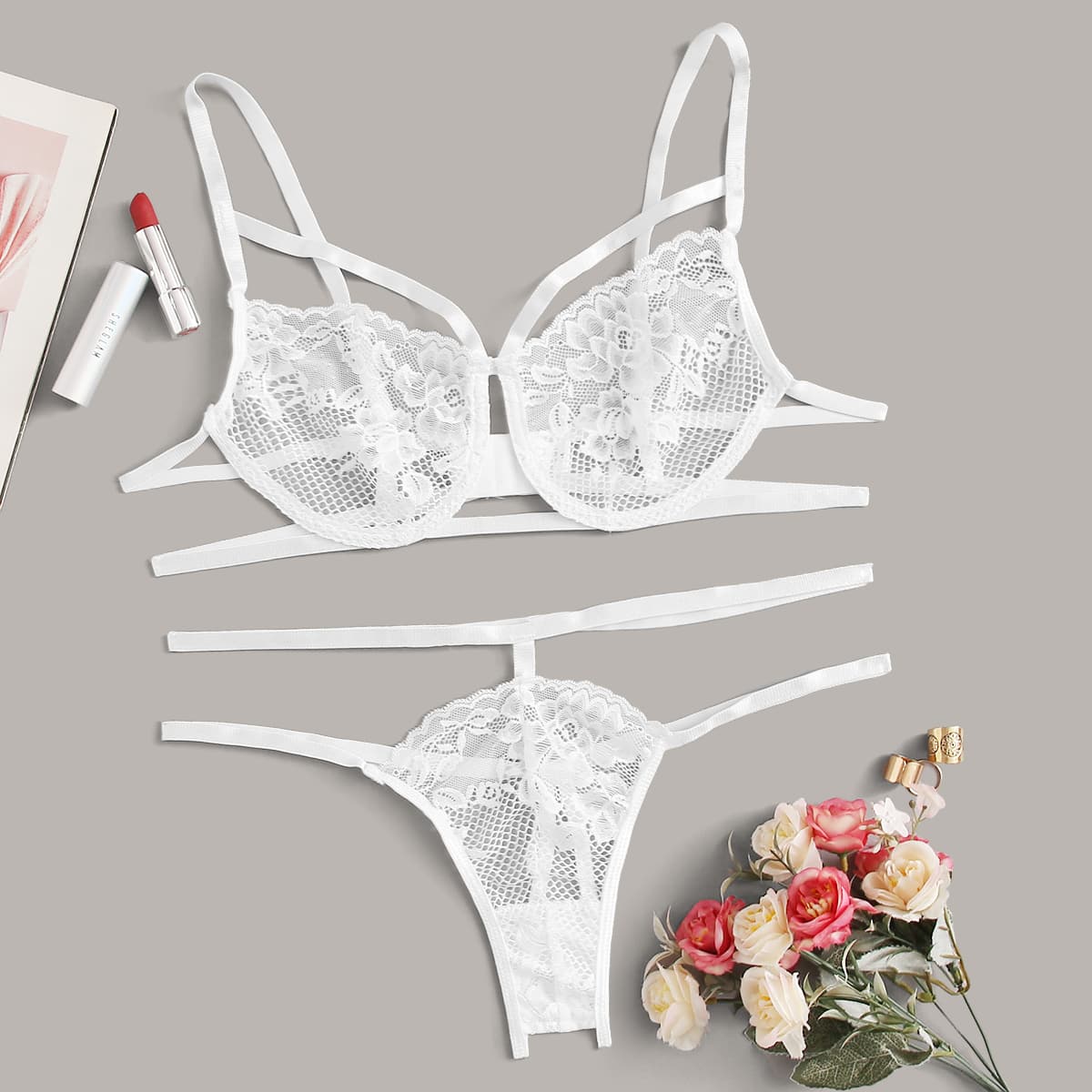 

Floral Lace Underwire Harness Lingerie Set, White