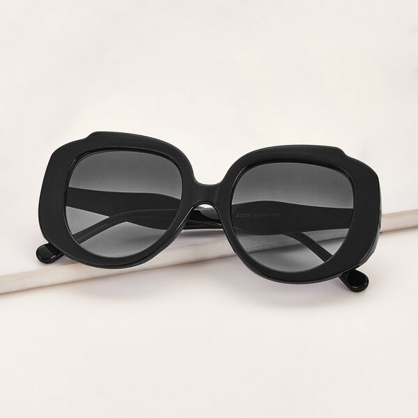 

Irregular Acrylic Frame Sunglasses