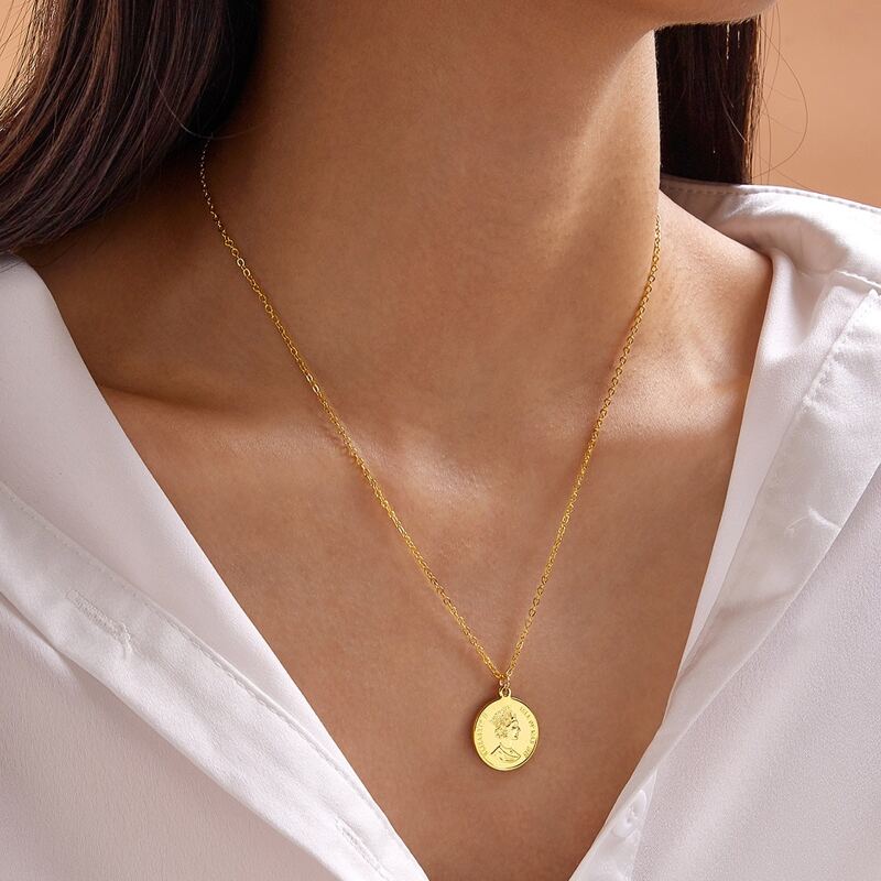 

1pc Coin Charm Necklace, Gold