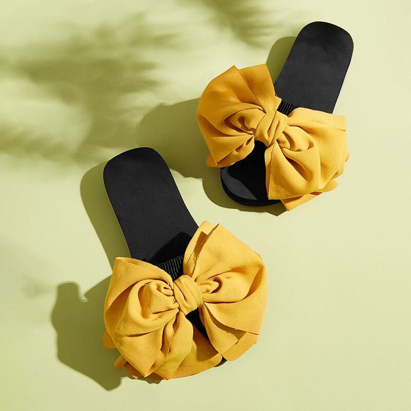 

Bow Decor Wide Fit Sliders, Yellow