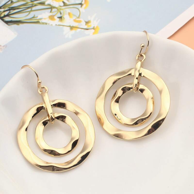 

1pair Round Distorted Earrings, Gold