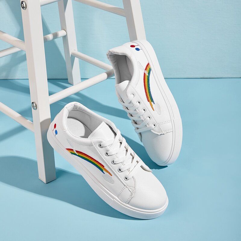 

Lace-up Front Rainbow Striped Pattern Skate Shoes, White
