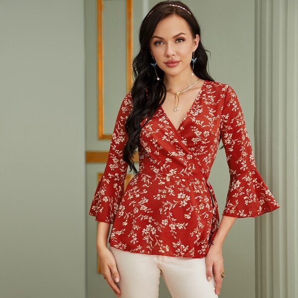 

Floral Print Wrap Tie Side Blouse, Red
