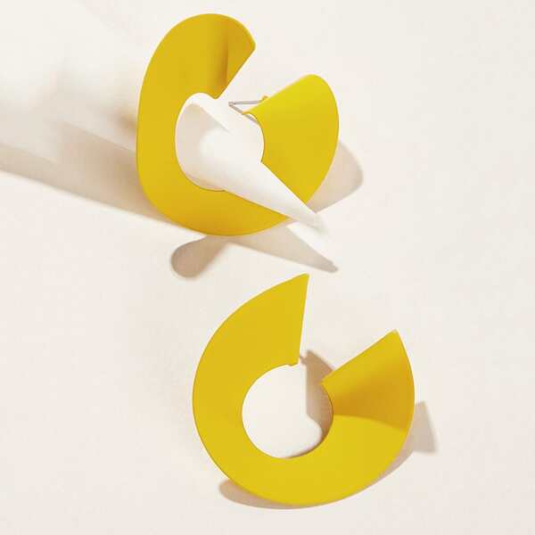 

1pair Folded Stud Earrings, Yellow