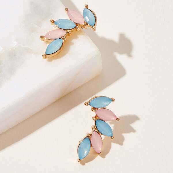 

1pair Rhinestone Engraved Stud Earrings, Multicolor
