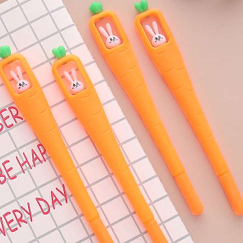 

4pcs Carrot & Rabbit Detail Gel Pen