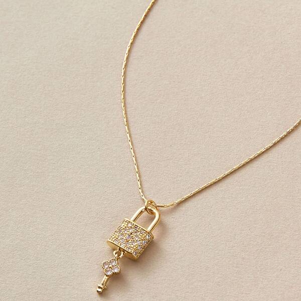

1pc Rhinestone Decor Lock & Key Charm Necklace, Gold