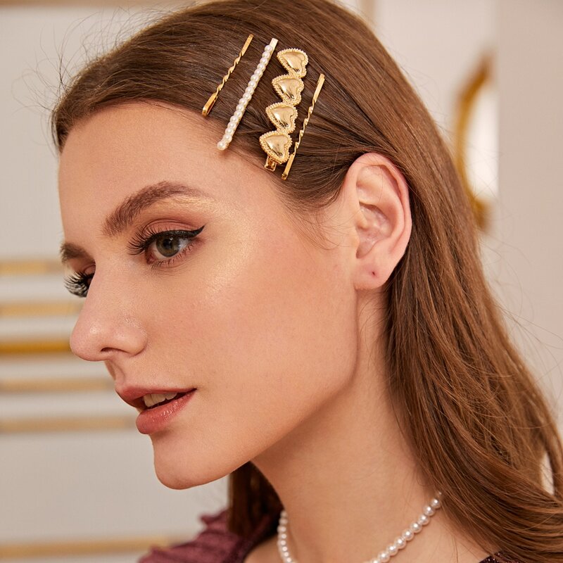 

4pcs Faux Pearl Heart Decor Hair Clip, Gold