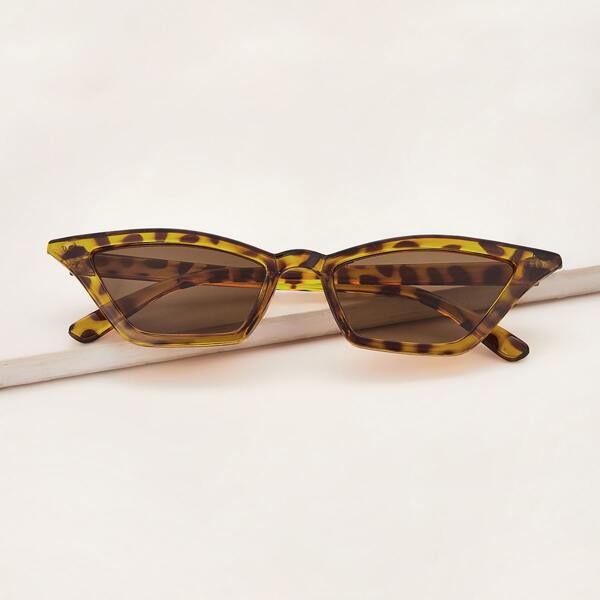 

Cat Eye Leopard Acrylic Frame Sunglasses, Brown