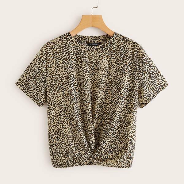 

Twist Hem Leopard Tee, Multicolor