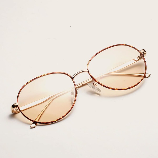

Tortoiseshell Frame Glasses With Case, Multicolor