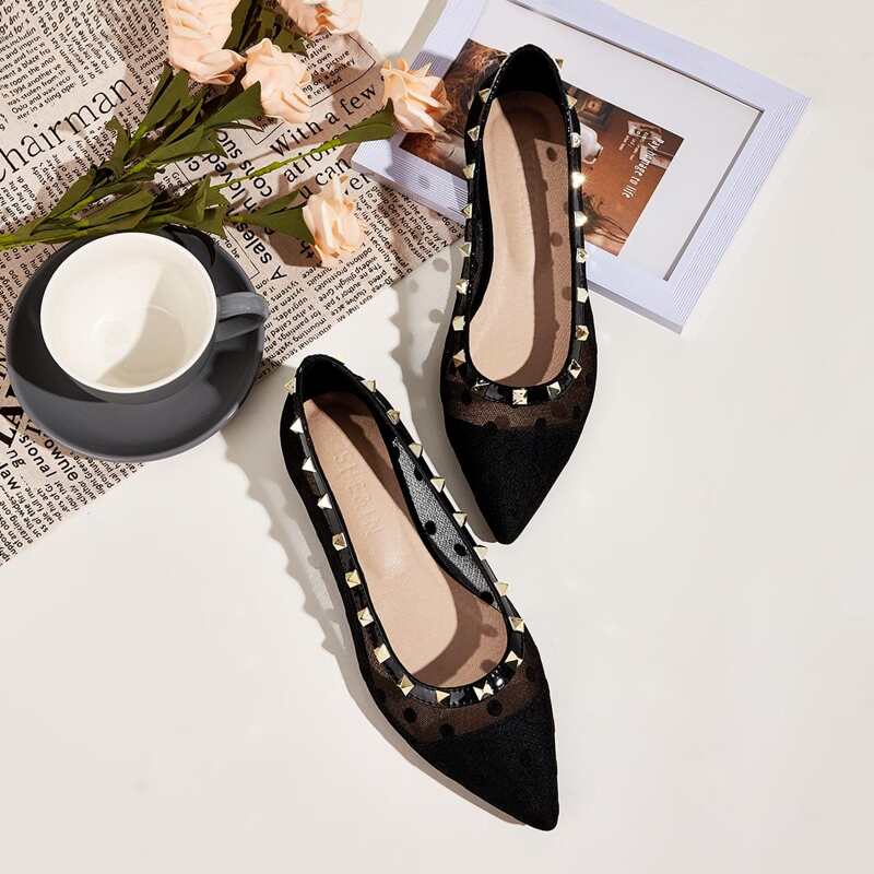 

Spiked Decor Contrast Mesh Point Toe Flats, Black