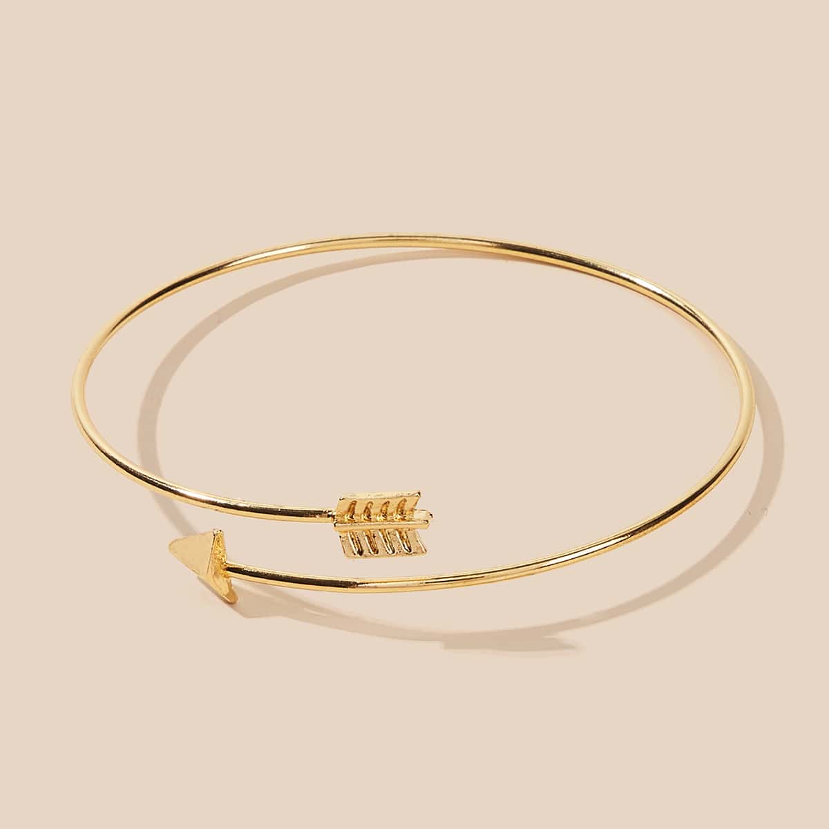 

1pc Arrow Design Cuff Bracelet, Gold